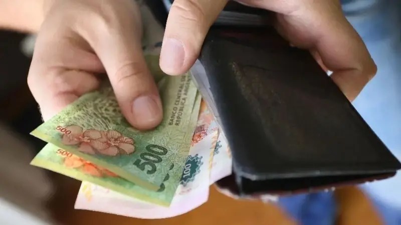 El costo de vida se dispara y ya se necesitan ocho salarios&nbsp;mínimos