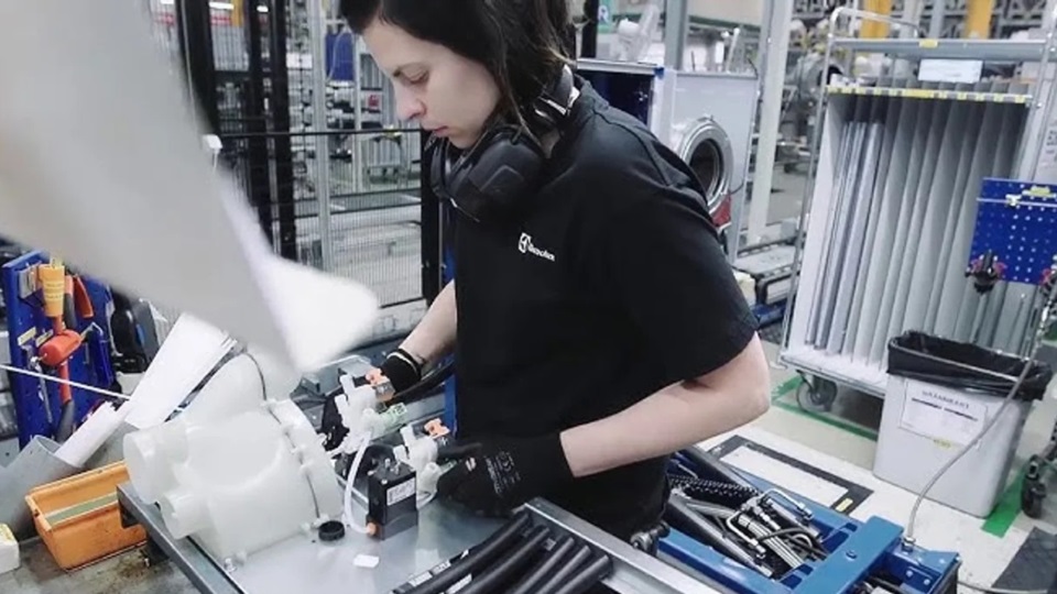 Golpe a la industria: frenan la producción de heladeras en&nbsp;Rosario